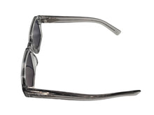 画像をギャラリービューアに読み込む, PRADA プラダ サングラス アイウェア SPR02Z-F U43-0A9 サイズ54□19 140 クリア グレー ロゴ 美品 中古 4b009750