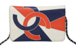 CHANEL シャネル チェーンショルダーウォレット 27番台 カーフスキン ココマーク フリンジ シルバー金具 美品 中古 4b009752