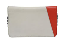 画像をギャラリービューアに読み込む, CHANEL シャネル チェーンショルダーウォレット 27番台 カーフスキン ココマーク フリンジ シルバー金具 美品 中古 4b009752