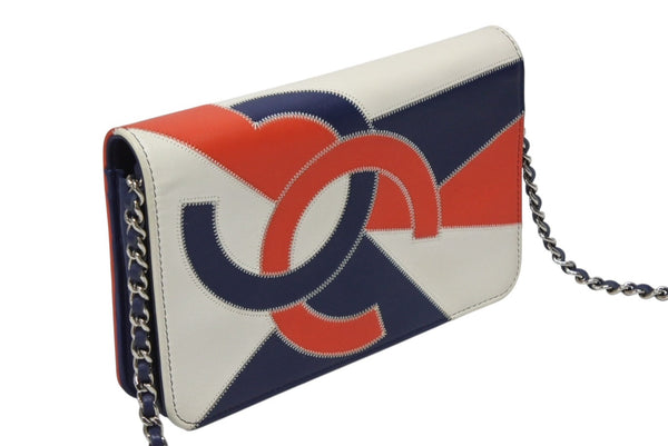 CHANEL シャネル チェーンショルダーウォレット 27番台 カーフスキン ココマーク フリンジ シルバー金具 美品 中古 4b009752