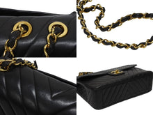 画像をギャラリービューアに読み込む, CHANEL シャネル Vステッチ チェーンショルダーバッグ ラムスキン ココマーク ブラック ゴールド金具 良品 中古 4b009761