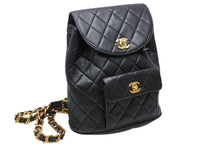 Load image into Gallery viewer, CHANEL シャネル マトラッセ バックパック リュック A07205 ラムスキン ココマーク ブラック ヴィンテージ ゴールド金具 美品 中古 4b009762