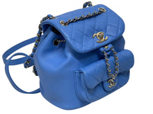 画像をギャラリービューアに読み込む, 新品同様 CHANEL シャネル マトラッセスモールバックパック リュック ランダム番台 カーフスキン ブルー シルバー金具 中古 4b009767