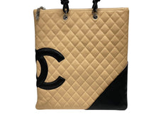 画像をギャラリービューアに読み込む, CHANEL シャネル カンボンライン フラット トートバッグ 9番台 カーフスキン ココマーク ベージュ ブラック シルバー金具 美品 中古 4b009768
