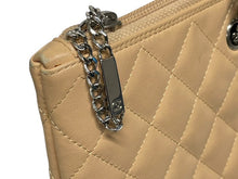 画像をギャラリービューアに読み込む, CHANEL シャネル カンボンライン フラット トートバッグ 9番台 カーフスキン ココマーク ベージュ ブラック シルバー金具 美品 中古 4b009768