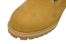 Load image into Gallery viewer, 新品未使用 LOUIS VUITTON ルイヴィトン × Timberland ティンバーランド モノグラム 6インチブーツ LV-TMB-0003 サイズ10 エンボス 中古 4b009779