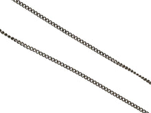 Load image into Gallery viewer, CHANEL シャネル ココマーク ネックレス 重量約5.0g B11V刻印 全長約44cm ラインストーン メタル クリア シルバー 美品 中古 4b009787