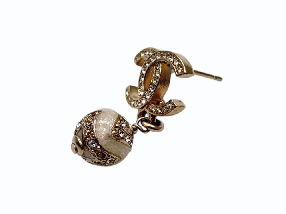 極美品 CHANEL シャネル ココマーク ぶら下がりピアス 重量約6.0g C23K刻印 ラインストーン メタル レジン GP 両耳用 中古 4b009795