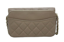 画像をギャラリービューアに読み込む, 極美品 CHANEL シャネル フラップフォンケース チェーンウォレット AP2096 ココマーク キャビアスキン ベージュ ランダム番台 中古 4b009799