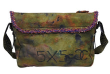 画像をギャラリービューアに読み込む, 極美品 CHANEL シャネル エンブロイダリー メッセンジャーバッグ 20番台 A92790 グラフィティ カーキ ココマーク 中古 4b009831