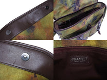 画像をギャラリービューアに読み込む, 極美品 CHANEL シャネル エンブロイダリー メッセンジャーバッグ 20番台 A92790 グラフィティ カーキ ココマーク 中古 4b009831