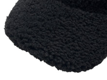 画像をギャラリービューアに読み込む, 新品未使用 CHANEL シャネル パイル キャップ 帽子 2025年 秋冬 ココマーク ウール ゴートレザー ブラック ホワイト 中古 4b009835