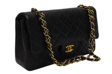 画像をギャラリービューアに読み込む, CHANEL シャネル マトラッセ25 Wフラップ Wチェーンショルダーバッグ 5番台 ココマーク ラムスキン ゴールド金具 美品 中古 4b009877