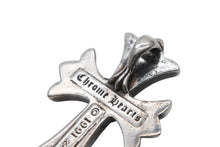 画像をギャラリービューアに読み込む, CHROME HEARTS クロムハーツ SML CH CROSS スモールCHクロス ペンダント チャーム 重量約19.2g スターリングシルバー 美品 中古 4b009921