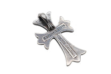 画像をギャラリービューアに読み込む, CHROME HEARTS クロムハーツ SML CH CROSS スモールCHクロス ペンダント チャーム 重量約19.2g スターリングシルバー 美品 中古 4b009921
