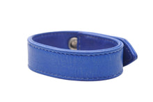 画像をギャラリービューアに読み込む, CHROME HEARTS クロムハーツ ブレスレット クロス 3BTN/2SNP 3ボタン2スナップ ブルー レザー シルバー925 美品 中古 4b009923