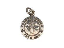 画像をギャラリービューアに読み込む, CHROME HEARTS クロムハーツ エンジェル メダル チャーム V1 ペンダントトップ シルバー 6.2g シルバー925 シルバー金具 美品 中古 4b009933