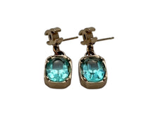 Load image into Gallery viewer, 極美品 CHANEL シャネル ココマーク ドロップピアス 重量約4.0g 07A刻印 ラインストーン メタル GP ゴールド ブルー 両耳用 中古 4b009595