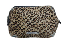 画像をギャラリービューアに読み込む, CHRME HEARTS クロムハーツ アクセサリー コスメ ポーチ レオパード柄 ハラコ レザー 良品 中古 4b009936