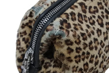 画像をギャラリービューアに読み込む, CHRME HEARTS クロムハーツ アクセサリー コスメ ポーチ レオパード柄 ハラコ レザー 良品 中古 4b009936