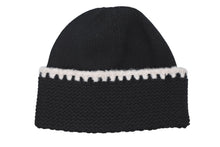画像をギャラリービューアに読み込む, 新品同様 CHANEL シャネル ニットキャップ ビーニー AA9203 ココマーク カシミヤ シルク ブラック アイボリー 中古 4b009985
