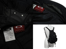 Load image into Gallery viewer, OAKLEY オークリー Mini Icon Backpack アイコン ミニバックパック リュック ブラック テック ナイロン メタルロゴ 美品 中古 4b009996