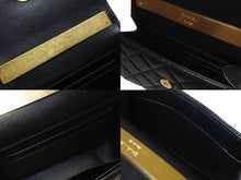 Load image into Gallery viewer, 極美品 CHANEL シャネル ミニマトラッセ トップハンドルバッグ ランダム番台 AP2946 ラムスキン ココマーク ブラック ゴールド金具 中古 4b006024