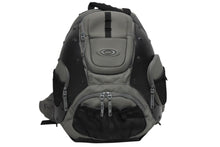 Load image into Gallery viewer, OAKLEY オークリー HARD SHELL BACKPACK ハードシェル バックパック リュック メタルロゴ グレー ブラック ナイロン 良品 中古 4b010001