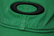 画像をギャラリービューアに読み込む, OAKLEY オークリー ベースボール キャップ グリーン コットン 刺繍 アメリカ製 美品 中古 4b010002
