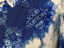 画像をギャラリービューアに読み込む, LOUIS VUITTON ルイヴィトン 22SS 半袖Tシャツ RM222M NPG HNY26W サイズM モノグラム ブルー ホワイト ペイズリー柄 総柄 美品 中古 4b010006