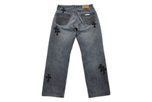 画像をギャラリービューアに読み込む, CHROME HEARTS クロムハーツ セメタリー クロスパッチ デニム パンツ リーバイス LEVI`S 501 サイズ31 ブラック 美品 中古 4b010029