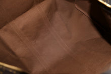 Load image into Gallery viewer, LOUIS VUITTON ルイヴィトン キーポル バンドリエール55 ボストンバッグ M41414 モノグラム ブラウン 美品 中古 4b011229