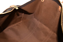 Load image into Gallery viewer, LOUIS VUITTON ルイヴィトン キーポル バンドリエール50 ボストンバッグ M41416 モノグラム PVC レザー 美品 中古 4b011263