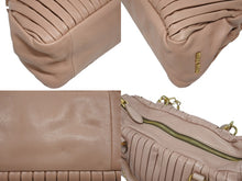 Load image into Gallery viewer, 極美品 MIUMIU ミュウミュウ マテラッセ 2WAY スタッズ ハンドバッグ ピンク レザー ゴールド金具 中古 4b010052