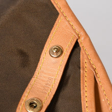 Load image into Gallery viewer, LOUIS VUITTON ルイヴィトン ウスポルト アビ ガーメントカバー M23434 ブラウン レザー モノグラムキャンバス ゴールド金具 良品 4b010088