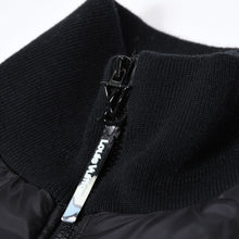 Load image into Gallery viewer, 極美品 LOUIS VUITTON ルイヴィトン 24SS LVロゴフリース ブルゾン マルチカラー RM241 DFG HQY18W ポリエステル アクリル サイズS 中古 4b013478