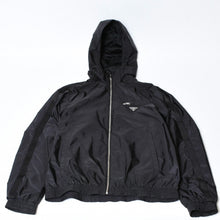 Load image into Gallery viewer, 極美品 PRADA プラダ ジャケット SGB811 S212 1WQ9 サイズ56 トライアイングルロゴ ブラック 2021 ナイロン 中古 4b013479