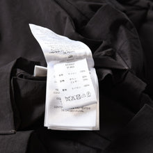 Load image into Gallery viewer, 新品同様品 BOTTEGAVENETA ボッテガヴェネタ イントレチャート パデットベスト 644982 ブラック ナイロン サイズM-L 中古 4b013475