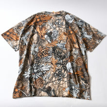 Load image into Gallery viewer, 新品未使用 CHROME HEARTS クロムハーツ × NIKE ナイキ × NOCTA ノクタ 半袖Tシャツ サイズXL DRAKE ドレイク リアルツリー柄 中古 4b013275
