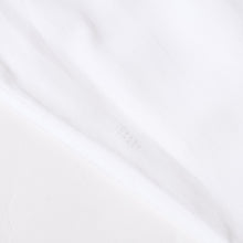 Load image into Gallery viewer, CHANEL シャネル 長袖シャツ ブラウス P62021V11472 サイズ50 ココマーク コットン ホワイト ゴールド 美品 中古 4b012778