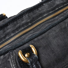 Load image into Gallery viewer, LOUIS VUITTON ルイヴィトン ネオカヴィ GM ハンドバッグ M95352 モノグラムデニム ブラック レザー ゴールド金具 美品 中古 4b013520