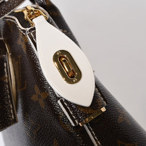 極美品 LOUIS VUITTON ルイヴィトン シャイニーモノグラム ロックイットBB ハンドバッグ M40599 ブラウン PVC レザー ゴールド金具 中古 4b013469