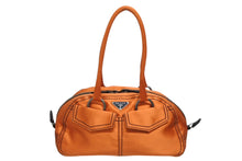 画像をギャラリービューアに読み込む, 極美品 PRADA プラダ ハンドバッグ トライアングルロゴ イタリア製 サテン レザー オレンジ シルバー金具 中古 4b010102