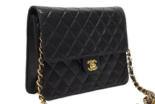 画像をギャラリービューアに読み込む, CHANEL シャネル Sフラップ チェーンショルダーバッグ 10番台 ラムスキン ココマーク キルティング ブラック ゴールド金具 美品 中古 4b010104