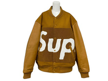 画像をギャラリービューアに読み込む, 極美品 Supreme 2024SS シュプリーム ビッグロゴシュニールバーシティジャケット ベージュ 10819_1815 ポリエステル サイズ XL 中古 4b010139