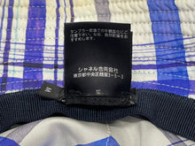 画像をギャラリービューアに読み込む, CHANEL シャネル バケットハット ココマーク ビーズ 95955090 ネイビーコ 紺 シルク 100% ランク 美品 中古 4b010157