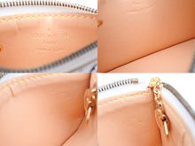 画像をギャラリービューアに読み込む, 新品同様 LOUISVUITTON ルイヴィトン ポシェットクレコインケース M92655 モノグラムマルチカラー 村上隆 ホワイト 中古 4b010167