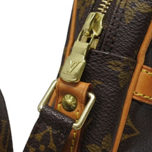 画像をギャラリービューアに読み込む, LOUIS VUITTON ルイヴィトン モノグラム ダヌーブ ショルダーバッグ M45266 ゴールド金具 ロゴ 美品 中古 4b010177
