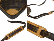 画像をギャラリービューアに読み込む, LOUIS VUITTON ルイヴィトン モノグラム ダヌーブ ショルダーバッグ M45266 ゴールド金具 ロゴ 美品 中古 4b010178