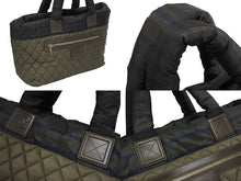 Load image into Gallery viewer, 極美品 CHANEL シャネル コココクーン トート ハンドバッグ 18番台 ココマーク カーキ シルバー金具 中古 4b010180